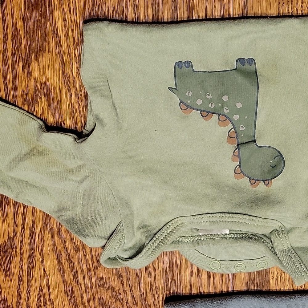 Boys 0-3 month bundle! - Picture 7 of 7